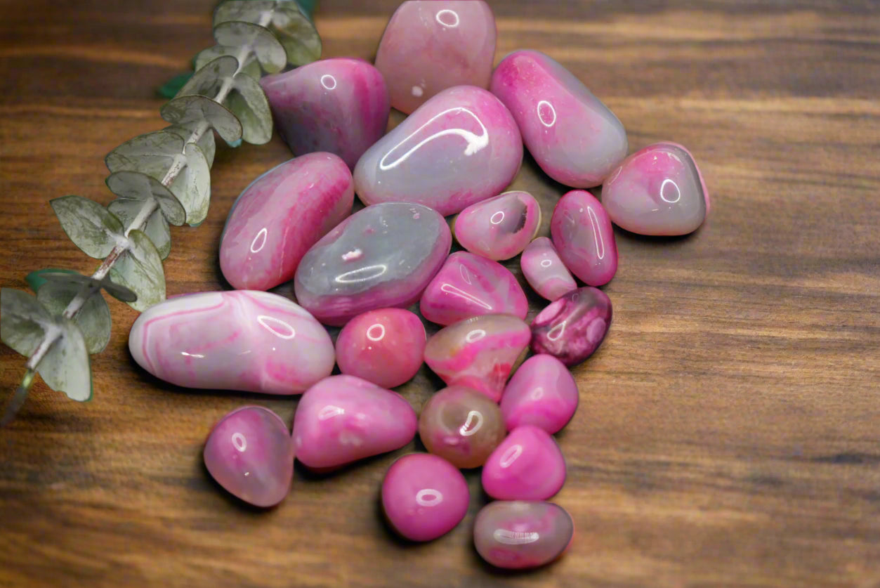 Pink Agate Stones – Emotional Balance, Protection & Mental Clarity