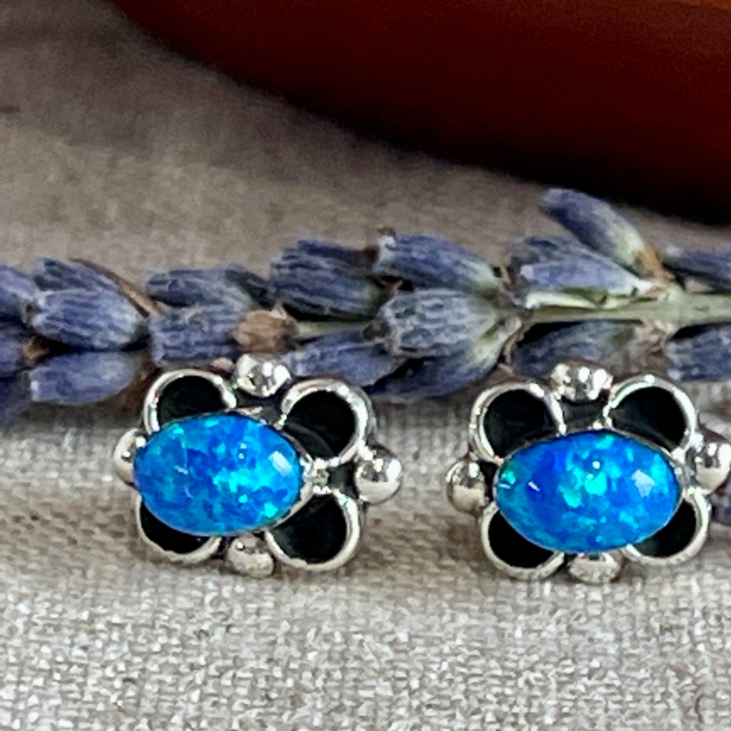 Magaskawee Opal Earring