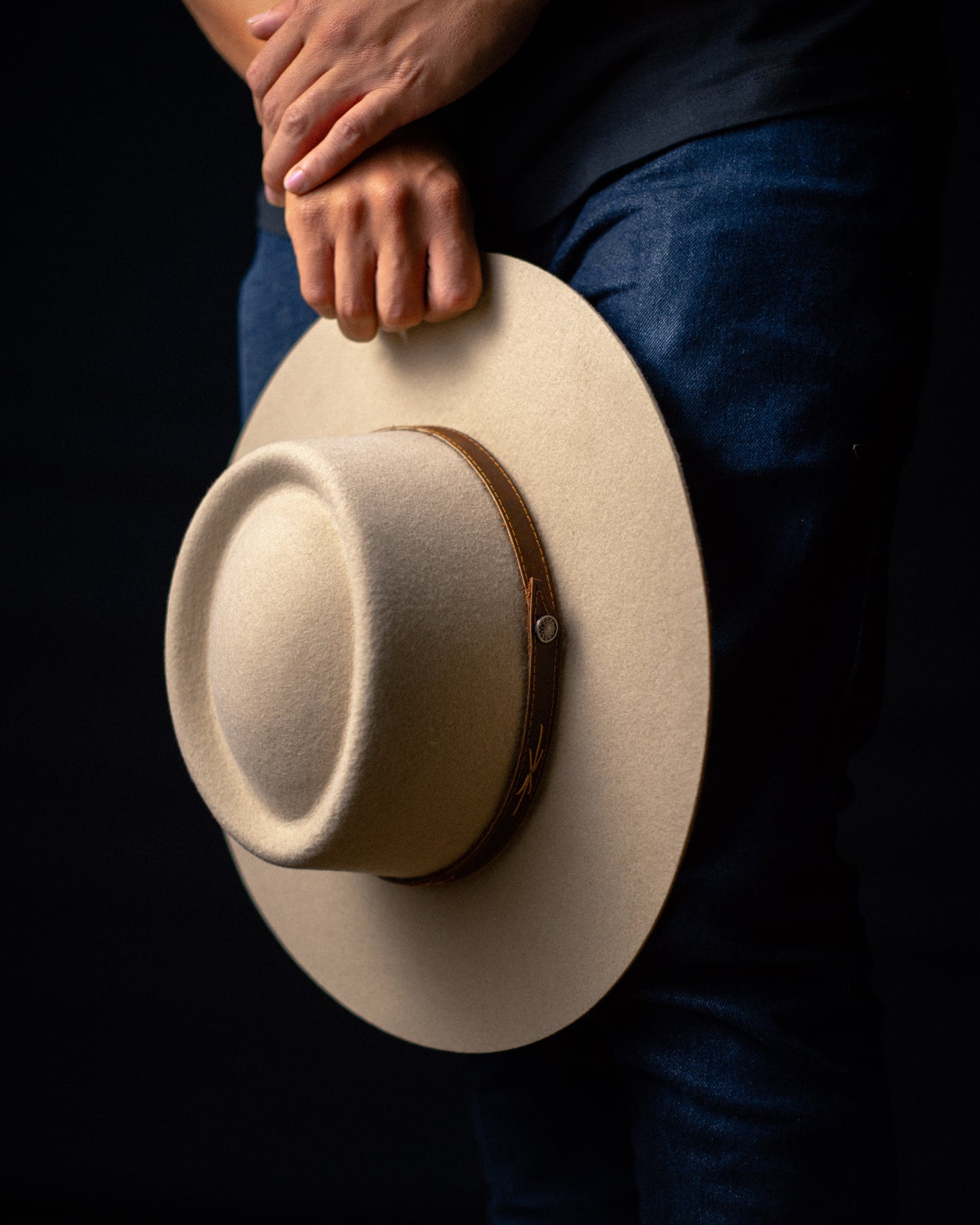 Wind Sand Circle Brim Hat