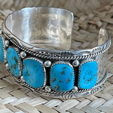 Load image into Gallery viewer, Chenoa Turquoise Bracelet
