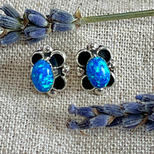 Magaskawee Opal Earring